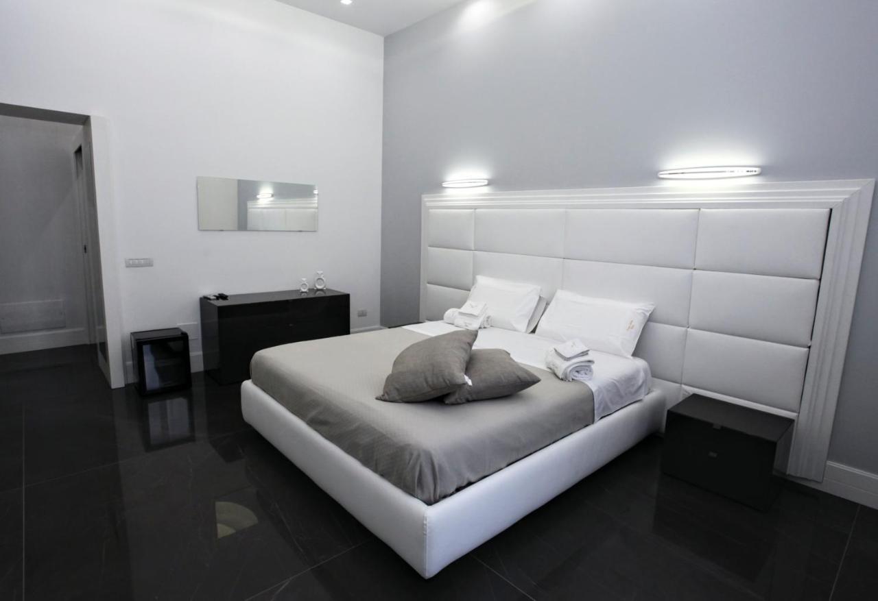 Duomo Luxory Home نابولي المظهر الخارجي الصورة